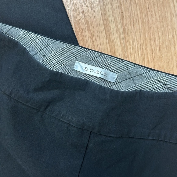 S.C&C.O. Black Stretchy Pants 🖤 - Picture 2 of 4